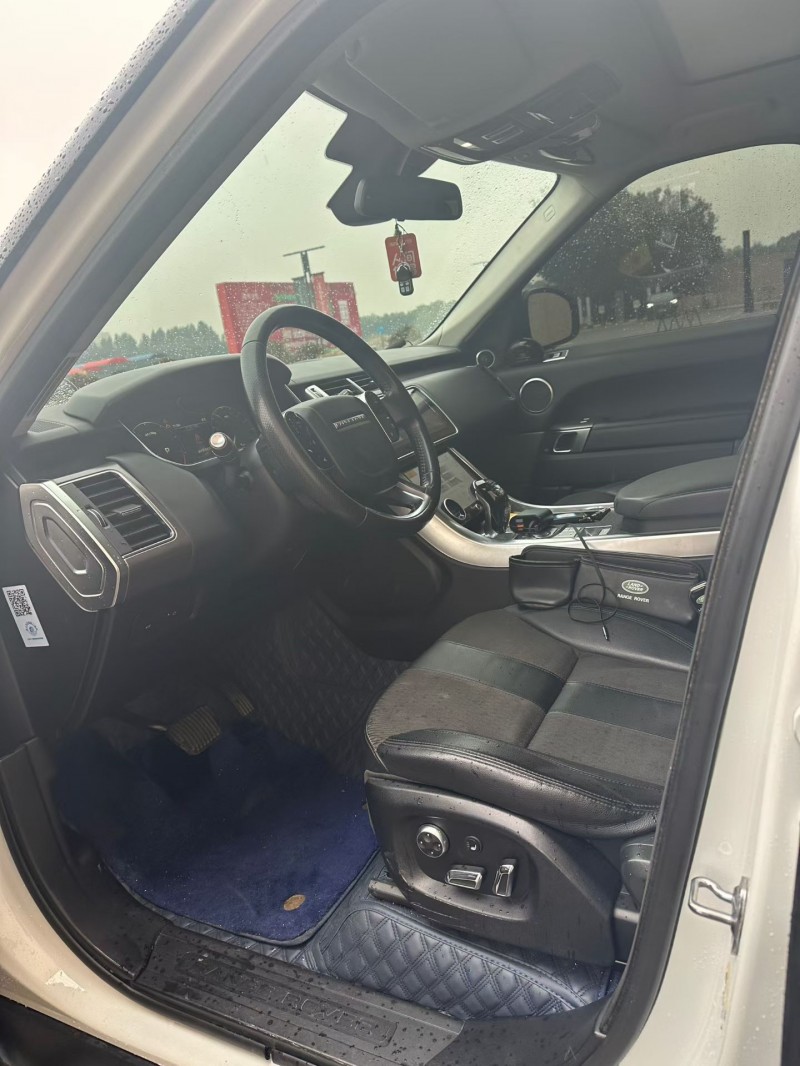 营口17年路虎揽胜运动7