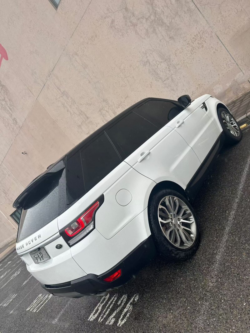 营口17年路虎揽胜运动8