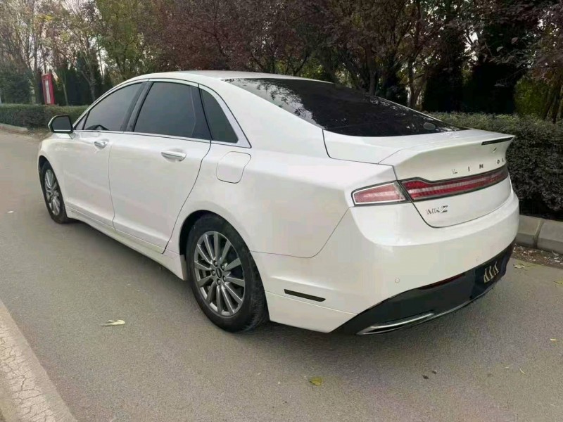 东营21年林肯MKZ5