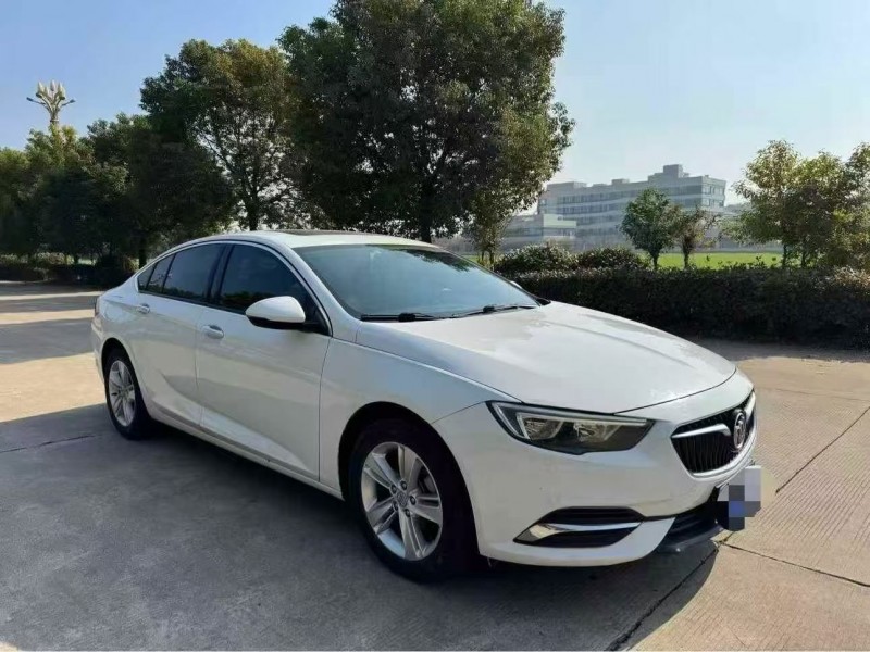 盐城18年别克君威3