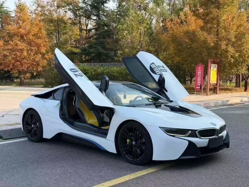 青岛17年宝马i82