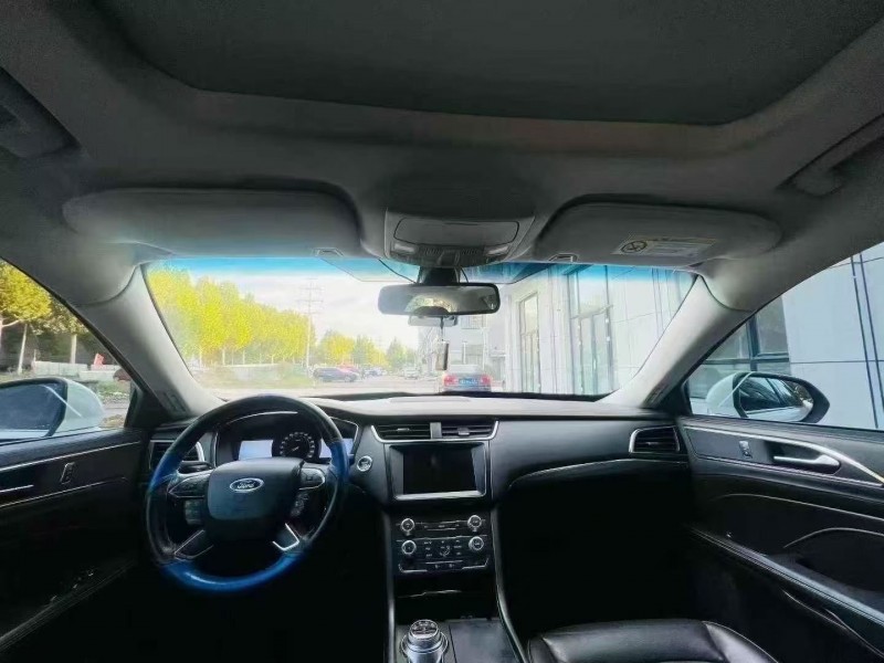 枣庄16年福特金牛座4