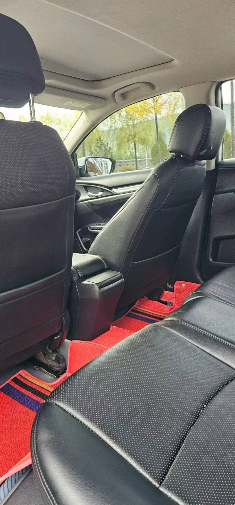 兰州17年本田思域10