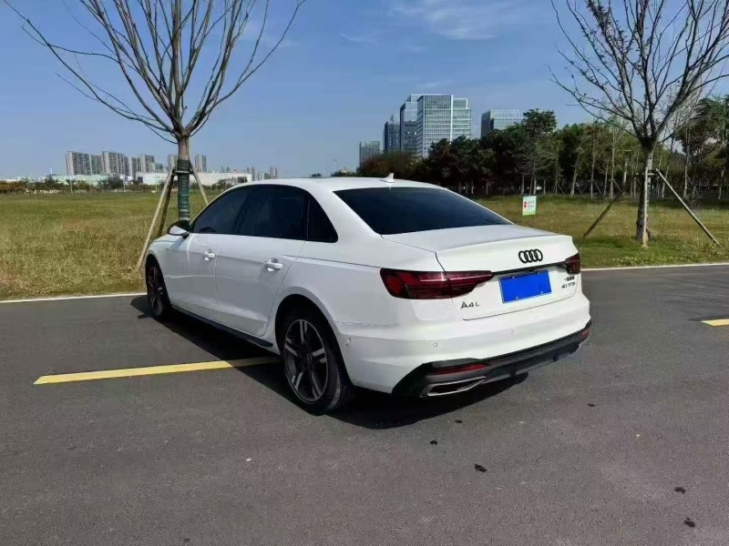 徐州23年奥迪A4L7