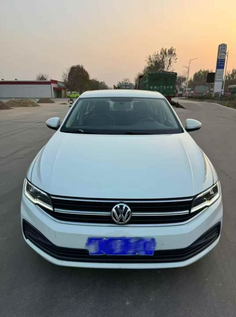 枣庄19年大众宝来1