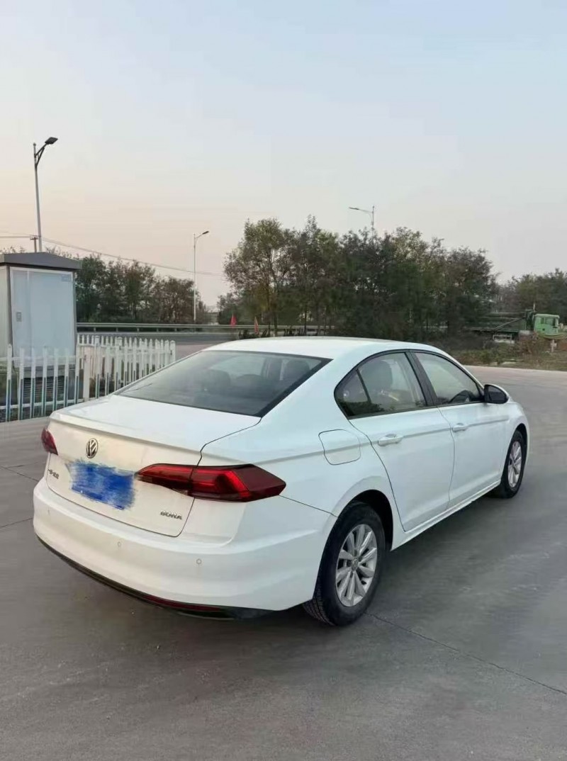 枣庄19年大众宝来8