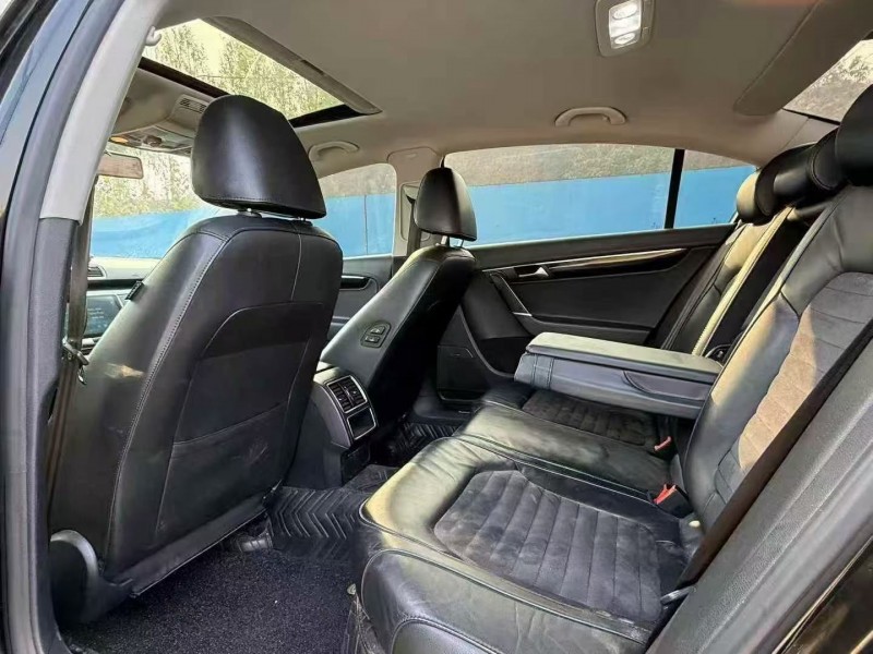 泰安15年大众迈腾4