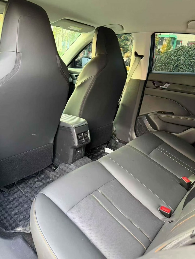 淄博25年东风奕炫5