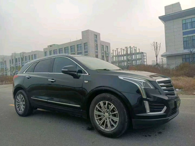 东营16年凯迪拉克XT52