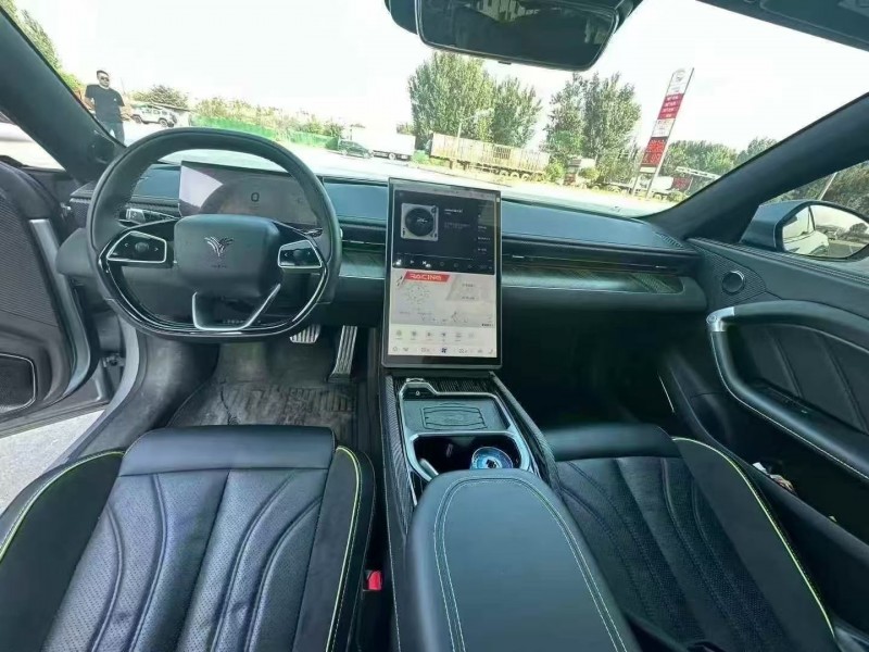 石家庄24年哪吒GT6