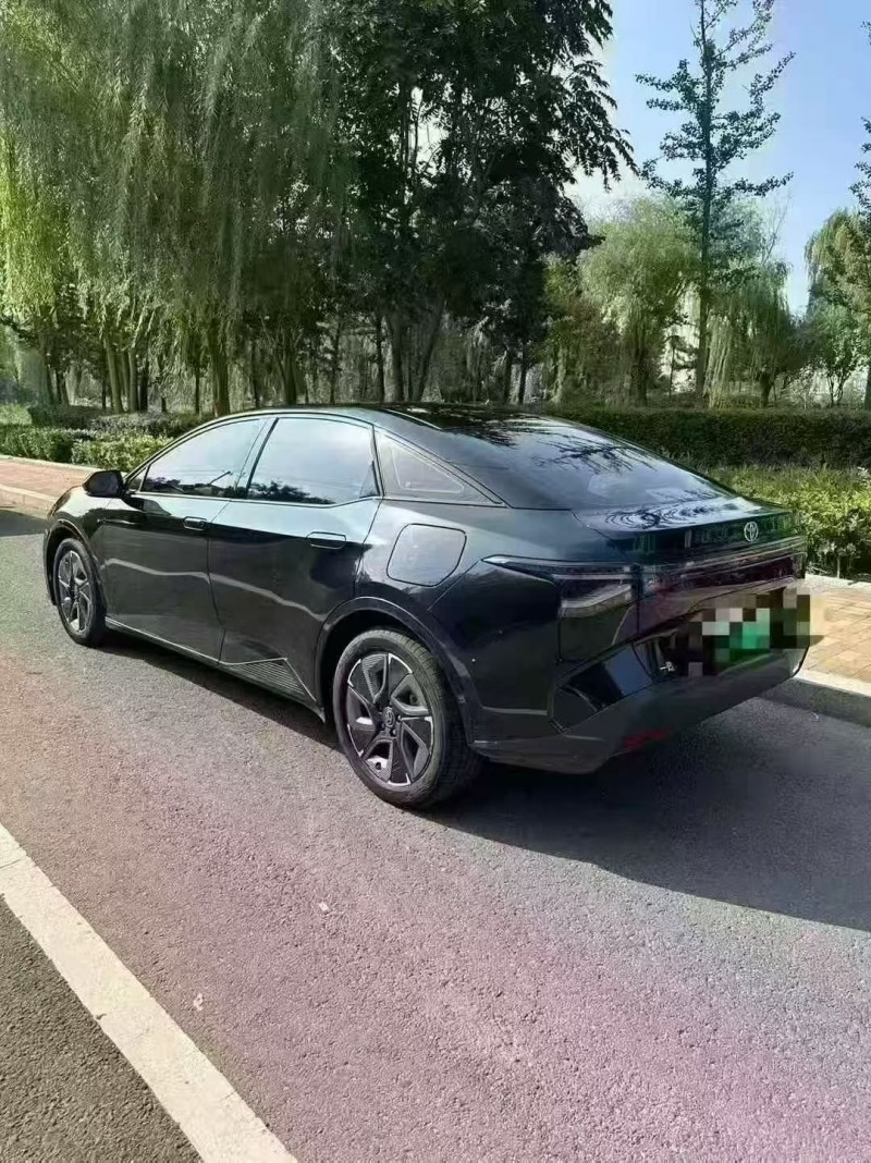 东营25年丰田BZ3Pro8