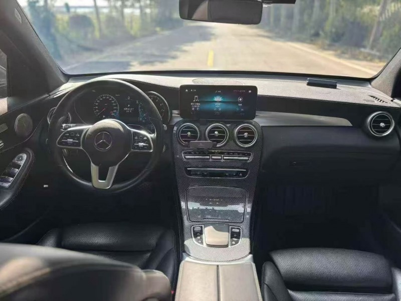 延安19年奔驰GLC5