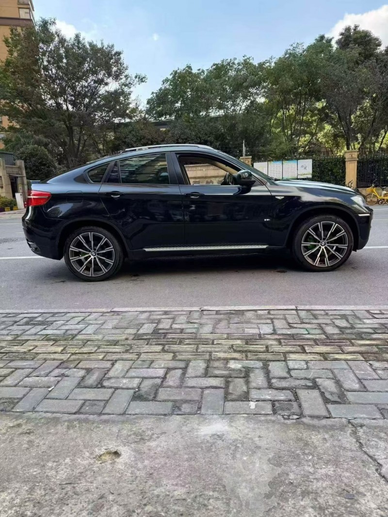 滁州11年宝马X68