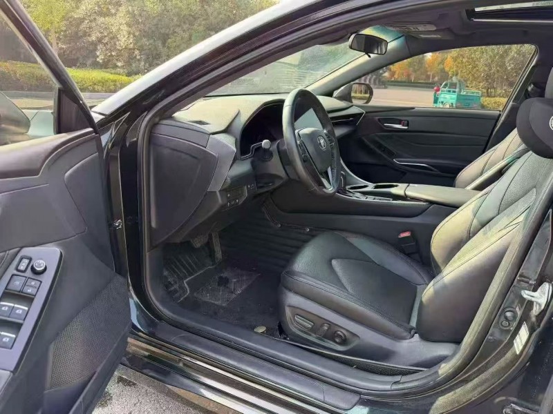 盐城22年丰田亚洲龙4