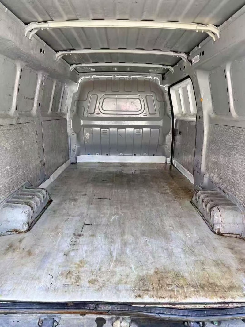 枣庄23年开瑞江豚4