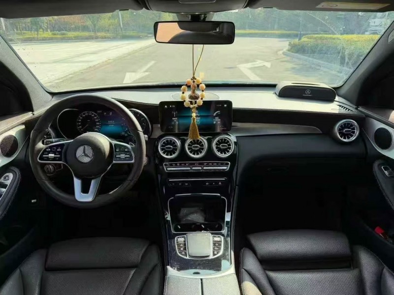 淮安21年奔驰GLC6