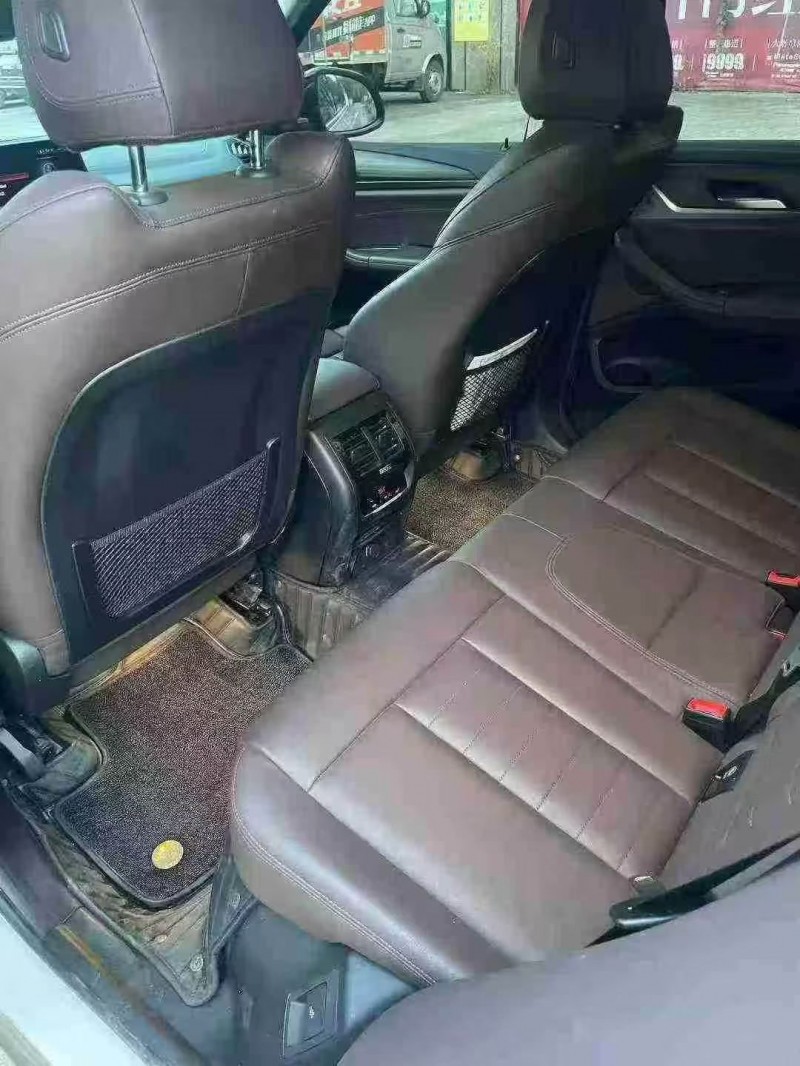 扬州19年宝马X34