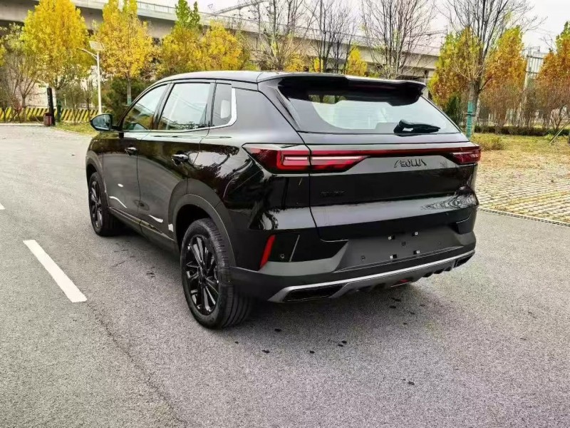 济宁25年东风风神8