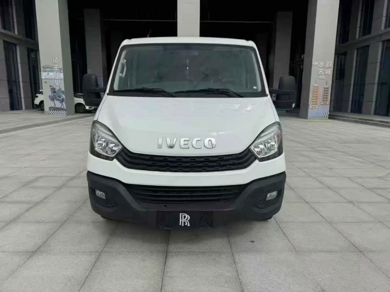 常州22年依维柯欧胜1