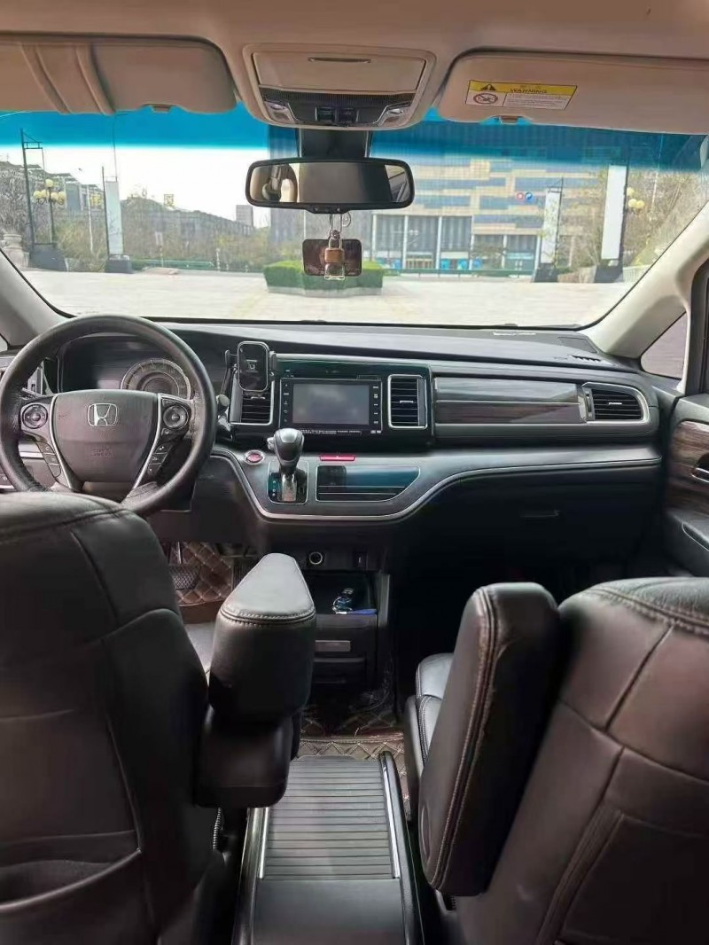 淄博19年本田艾力绅3