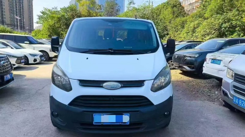 湖州17年福特全顺1