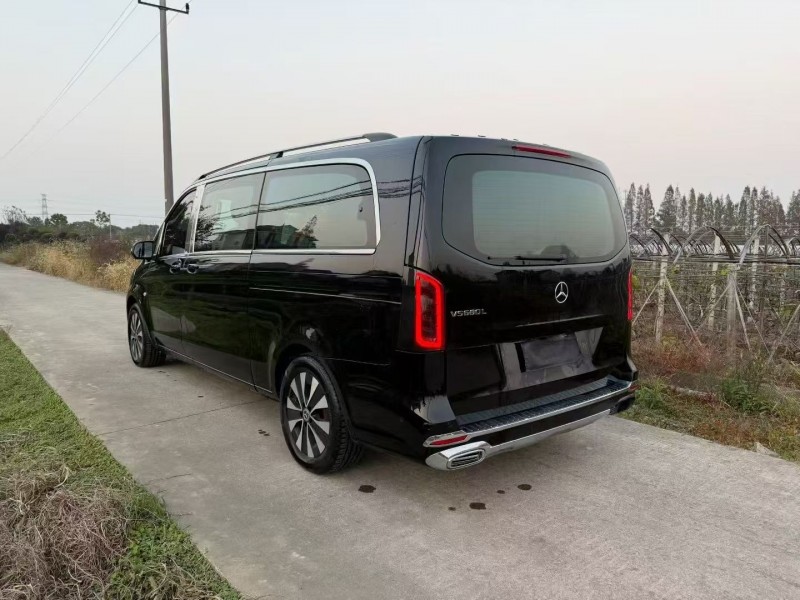 温州23年奔驰威霆7