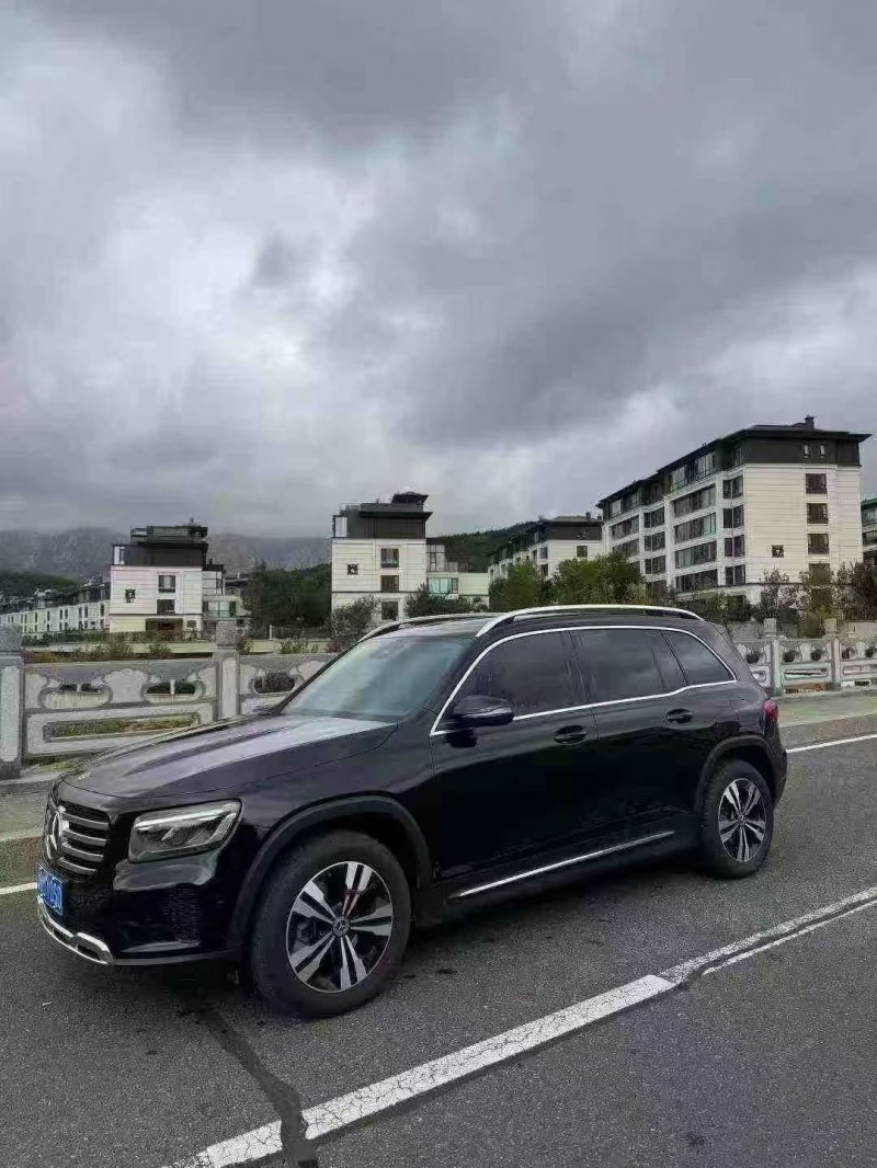 淄博23年奔驰GLB1