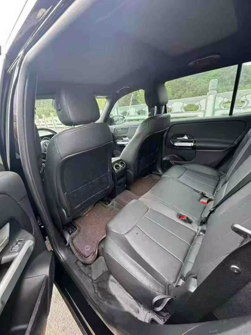 淄博23年奔驰GLB4