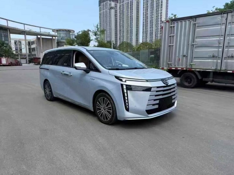 湖州25年传祺E82