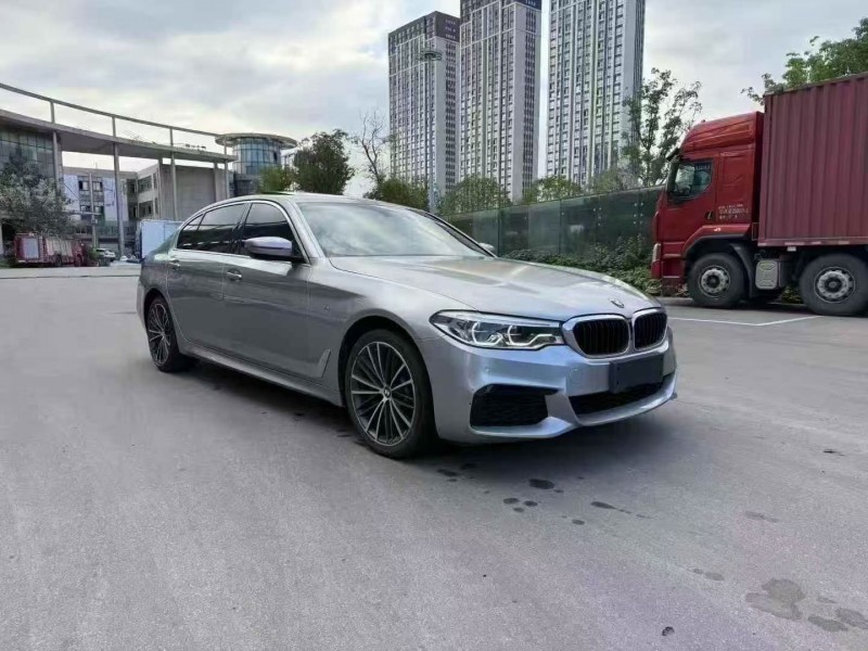 嘉兴19年宝马5系3