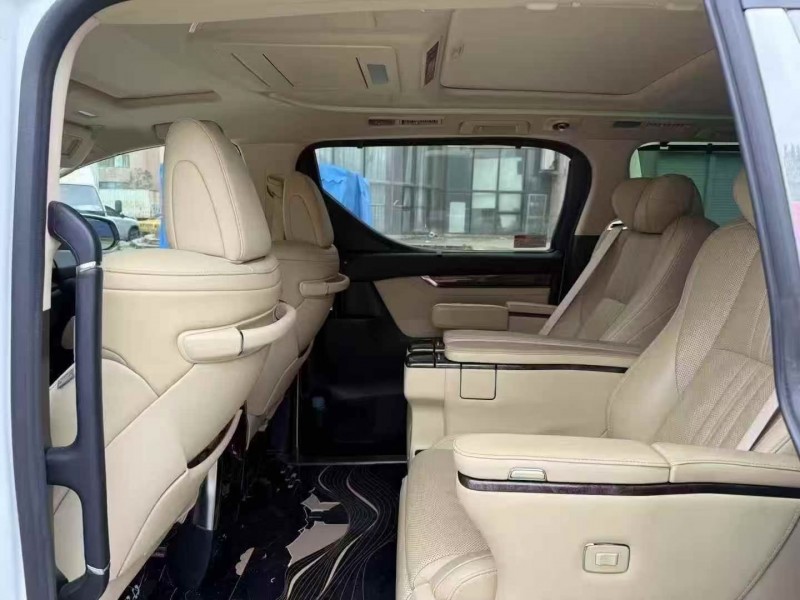 嘉兴21年丰田埃尔法5