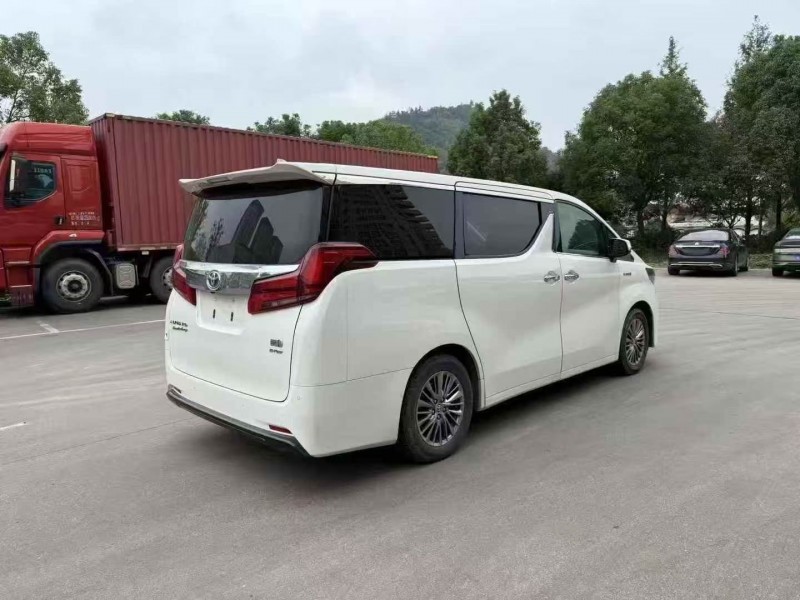 嘉兴21年丰田埃尔法8