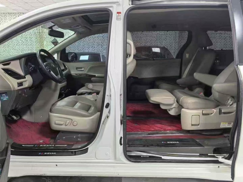 廊坊20年丰田塞纳6