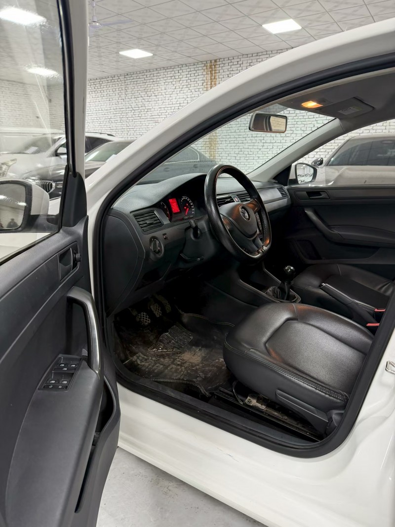 廊坊16年大众桑塔纳4