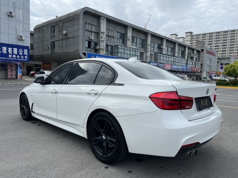 盐城18年宝马3系9