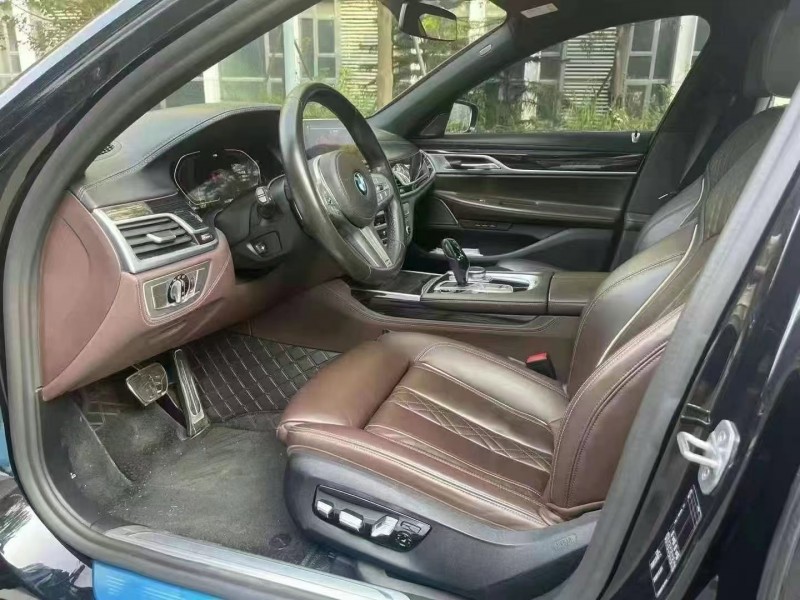 广州20年宝马7系3