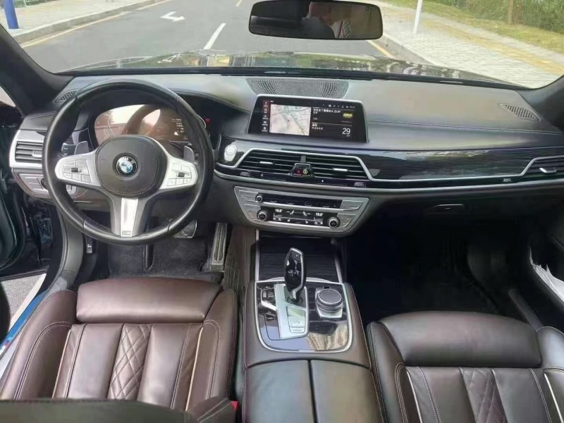 广州20年宝马7系5