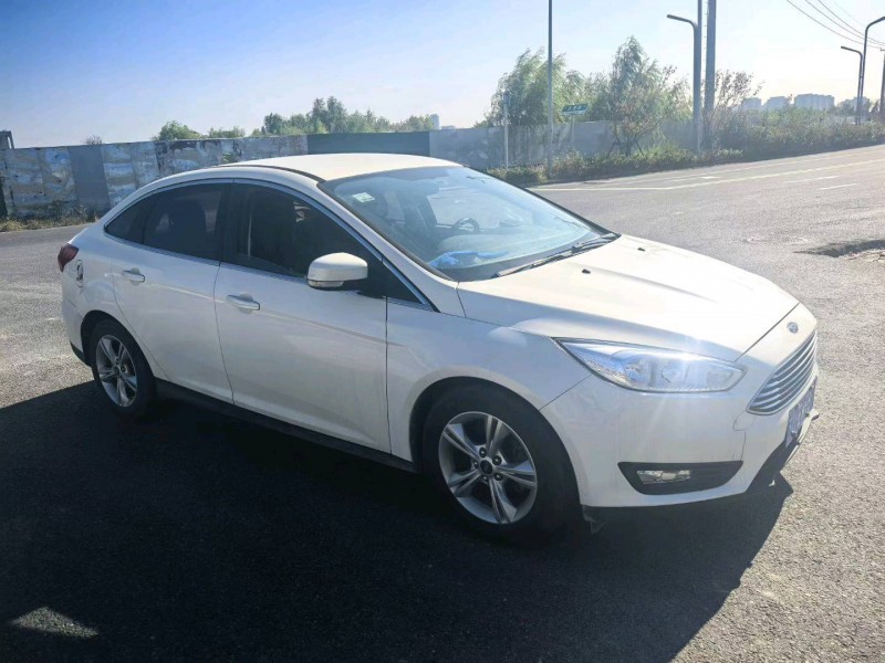 苏州16年福特福克斯2