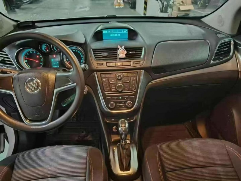 襄阳16年别克昂科拉2