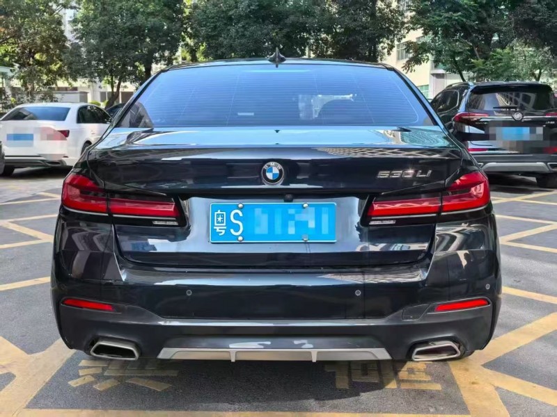 深圳23年宝马5系8