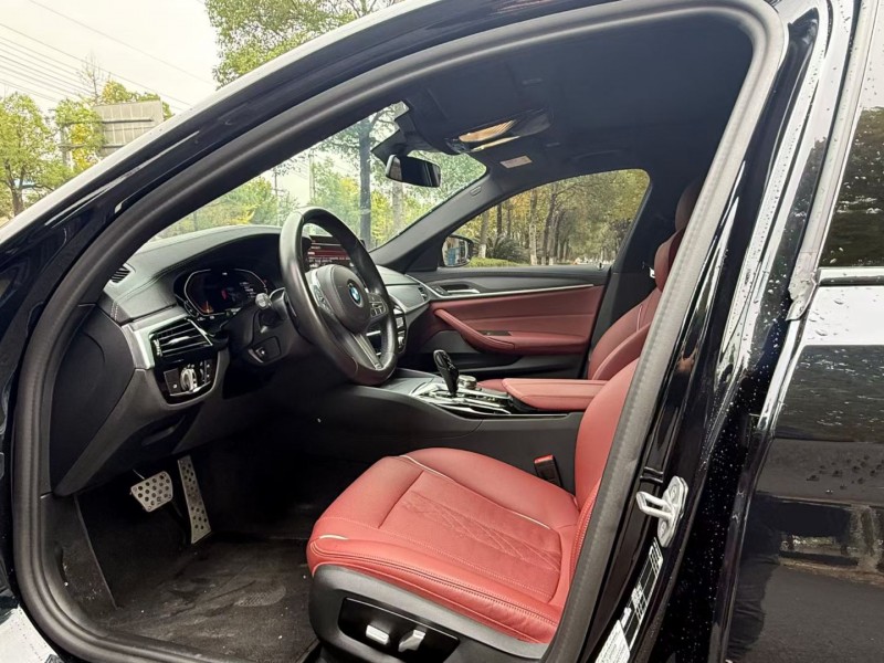 长沙23年宝马5系4