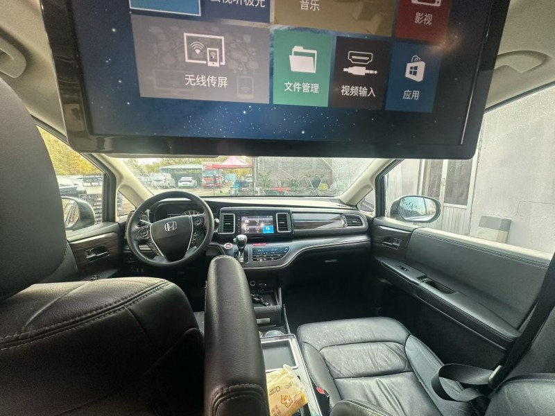 青岛18年本田艾力绅6