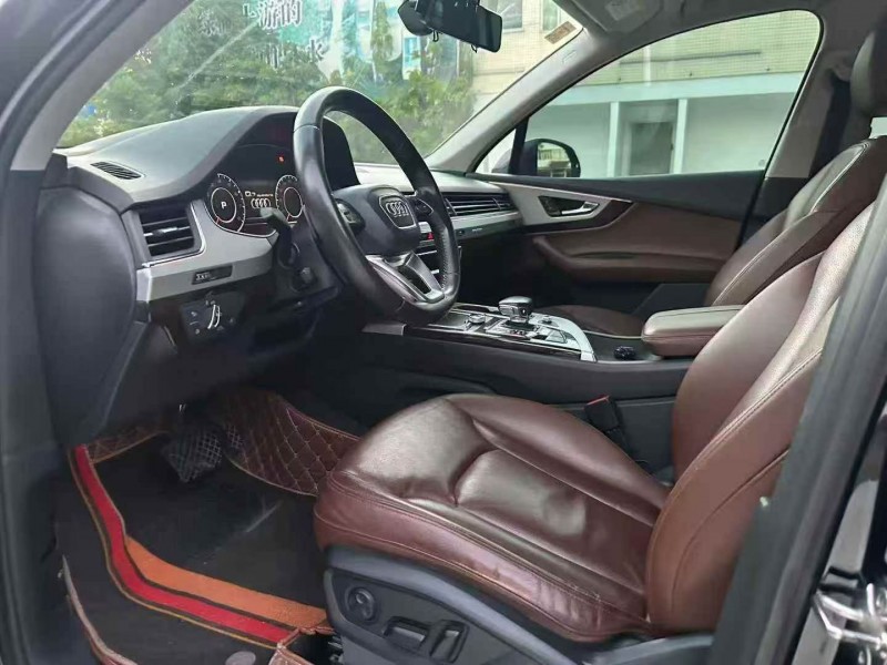 珠海18年奥迪Q77
