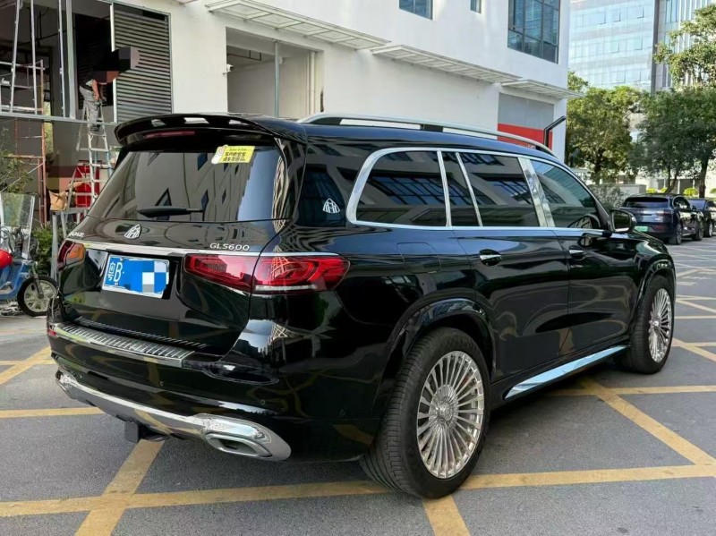 广州23年奔驰GLS8