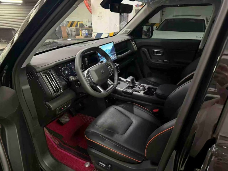 成都25年奇瑞捷途4