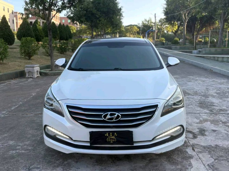 揭阳13年现代名图1