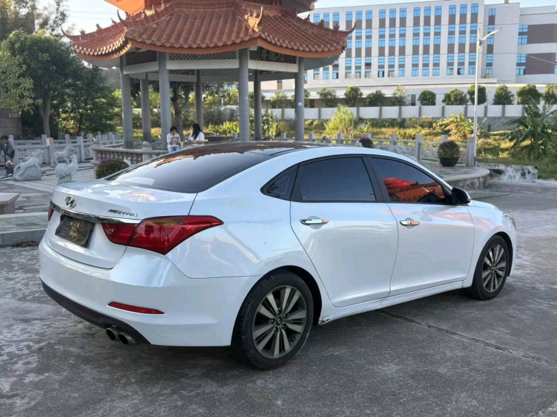 揭阳13年现代名图6