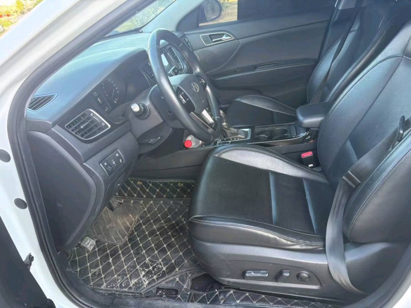 揭阳13年现代名图8