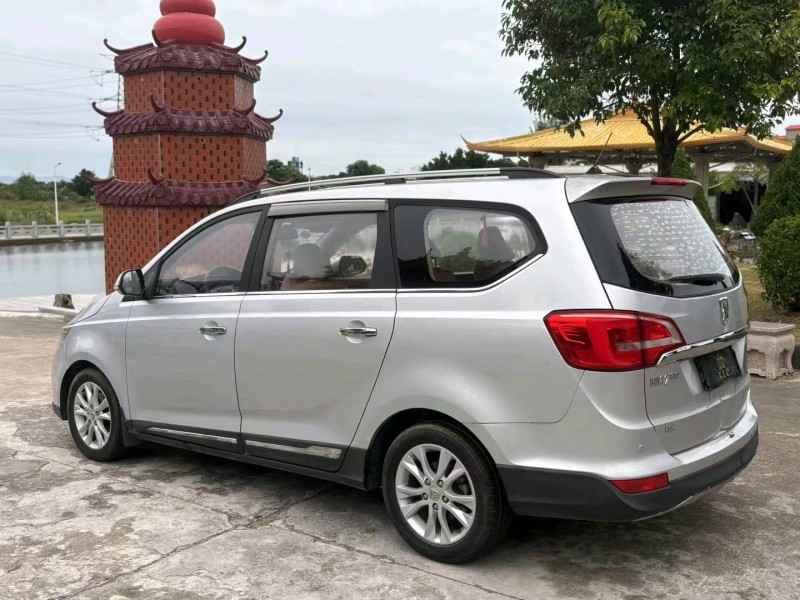 揭阳17年宝骏7304