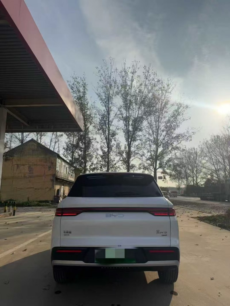 菏泽25年比亚迪宋9